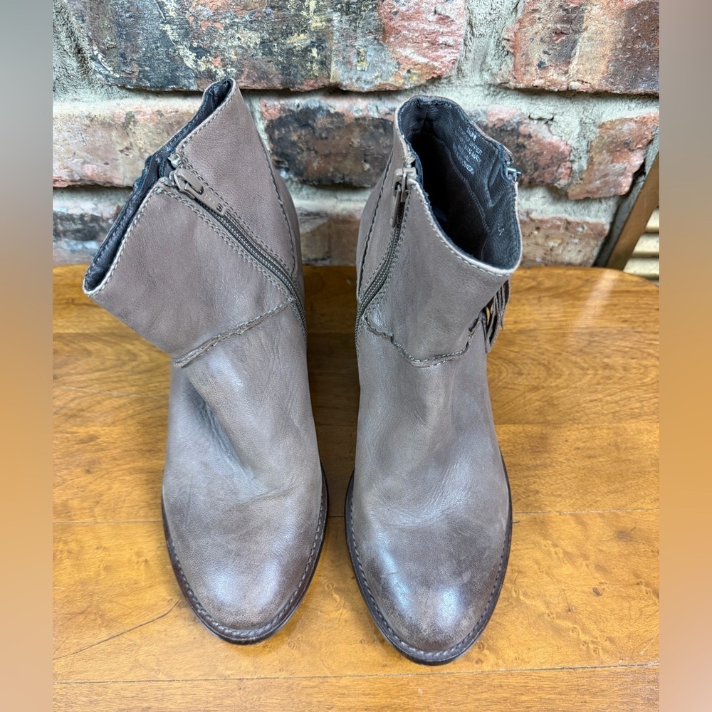 Steve Madden Fringe Brown Ankle Boots